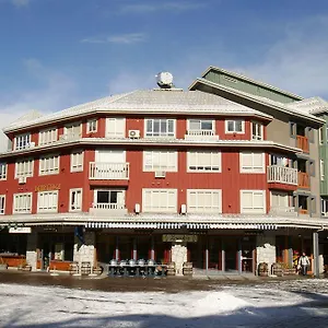 Resortquest At The Town Plaza Hotel Whistler