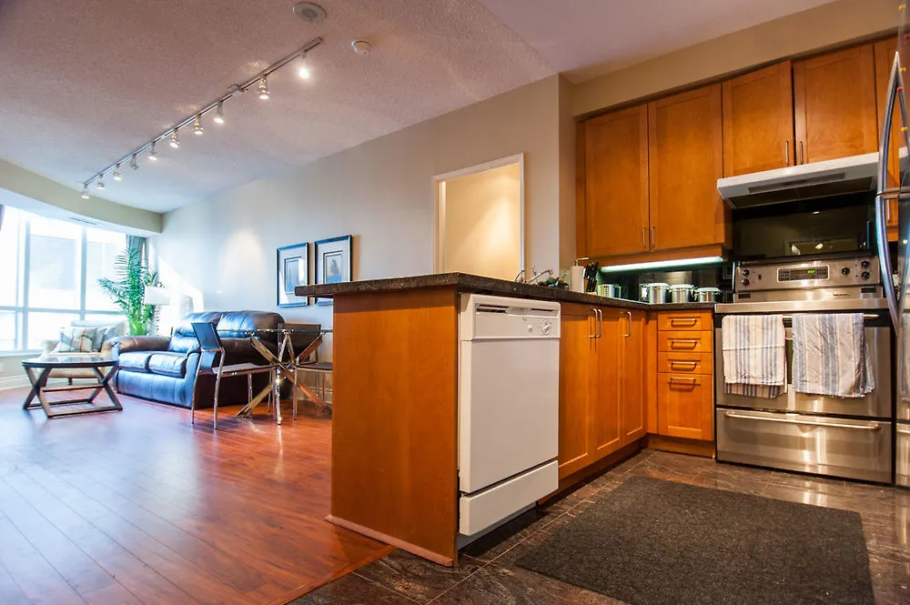Tosuites - Signatures On Bloor Toronto 3*,